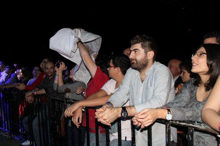 Mashrou Leila vs. Who Killed Bruce Lee